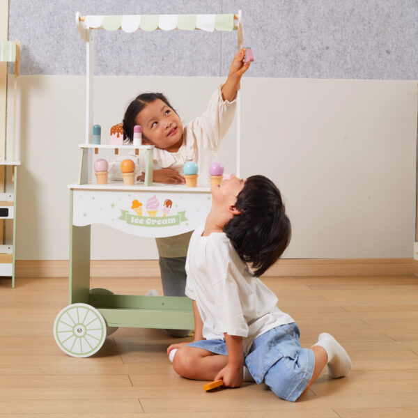 VIGA PolarB Drewniany Stragan z Lodami Lodziarnia Mobilna - 006