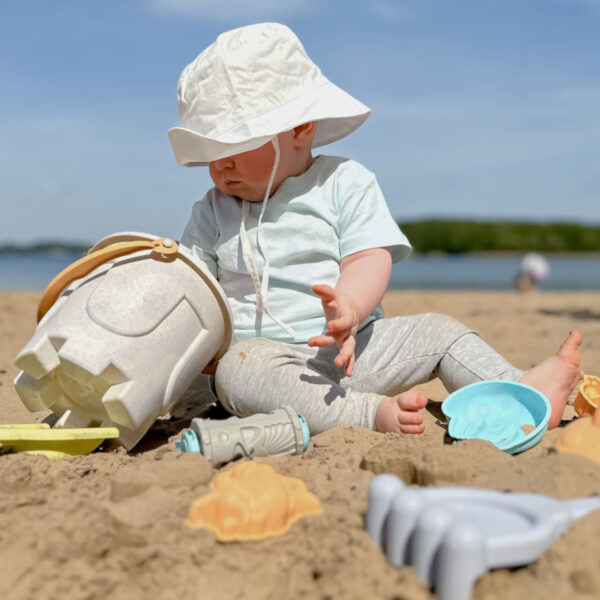 WOOPIE GREEN Zestaw do Piasku z Wiaderkiem i Samochodzikiem 10 el. BIODEGRADOWALNY ORGANICZNY MATERIAŁ - 005