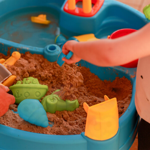 WOOPIE Stolik Wodny 2w1 Piaskownica Młyn 14 akc. - 006