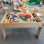 MASTERKIDZ Drewniany Stół Edukacyjny + AKCESORIA STEM WALL - 003