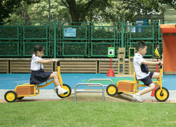 CLASSIC WORLD EDU Drewniany Mostek Rampowy Najazd Droga Tor dla Rowerów - 002