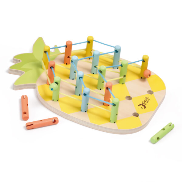 CLASSIC WORLD Wooden Threader Pineapple Pegs 21 pcs. - 012