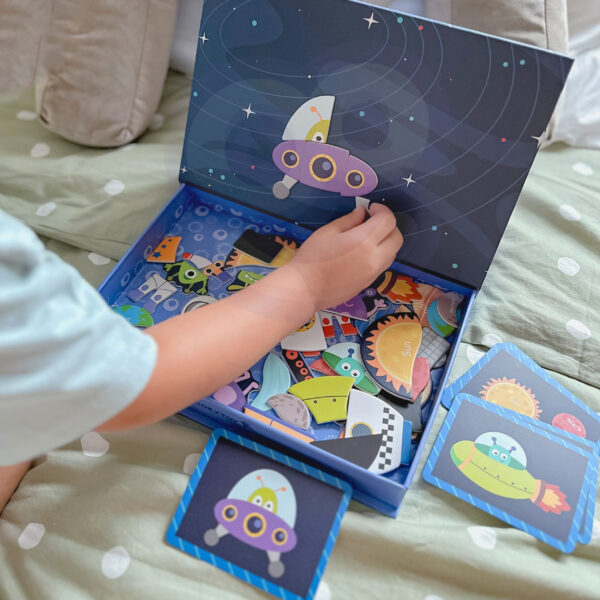 Puzzle Magnetyczne Rakiety Planety Astronauci 72el 3+ - Tooky Toy - 004