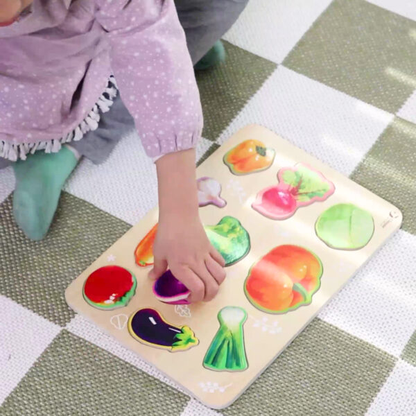 CLASSIC WORLD Drewniana Układanka Montessori Warzyw - 005