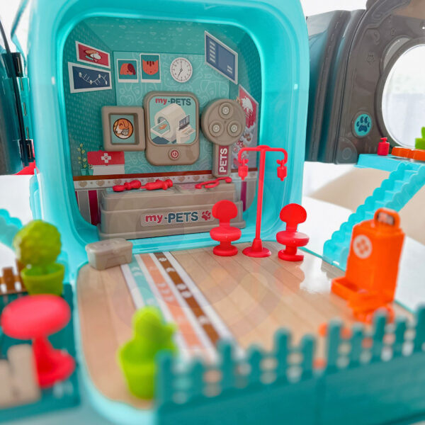 WOOPIE Zestaw Małego Weterynarza 3w1 Domek w Plecaku Piesek - 006