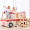 VIGA Duży Drewniany Ambulans Zestaw Karetka Małych Ratowników Akcesoria 25 el. - 005