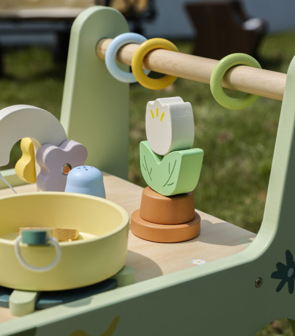 CLASSIC WORLD Drewniana Kuchnia 2w1 Pchacz Odkręcane Koła - 007