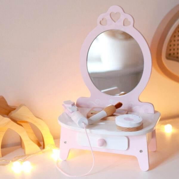 CLASSIC WORLD Drewniana Toaletka dla Dziewczynki z Lustrem + Prostownica 11 akc - 004