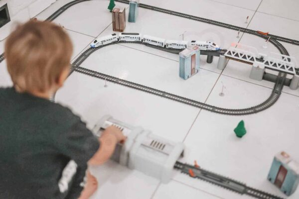 WOOPIE Kolejka Elektryczna Ogromny 914 cm Tor Most Tunel 86 el. - 006
