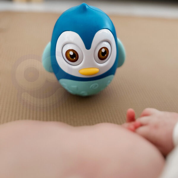 WOOPIE BABY Sensoryczny Pingwinek Wańka Wstańka - 004