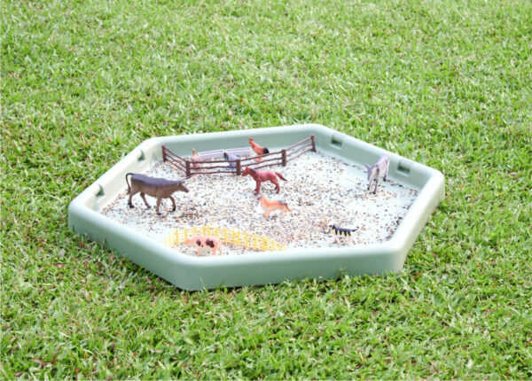 MASTERKIDZ Sześciokątny Stolik Do Zabawy Piaskiem i Wodą Regulowany - 009