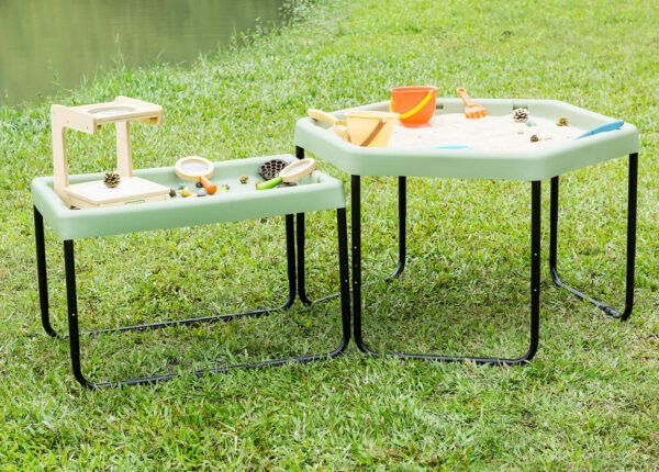MASTERKIDZ Sześciokątny Stolik Do Zabawy Piaskiem i Wodą Regulowany - 010