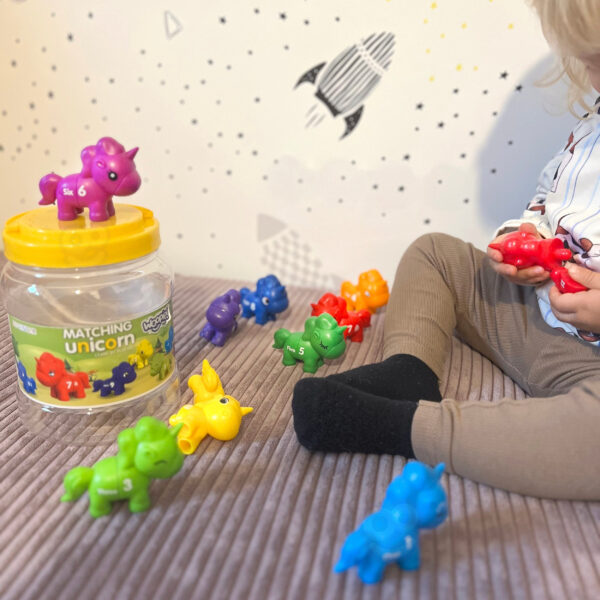 WOOPIE Zestaw Nauka Liczb Kolorów Montessori Figurki Jednorożce do Składania "Dopasuj Cyferki" 13 el. - 002