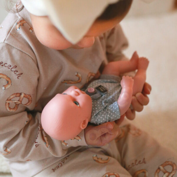 WOOPIE ROYAL Pierwsza Lalka Bobas z Kocykiem Króliczkiem 23 cm - 007