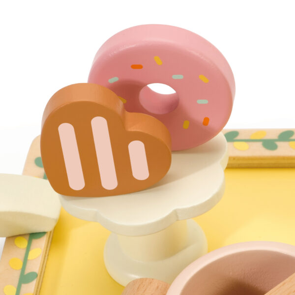 CLASSIC WORLD Drewniany Zestaw do Herbaty i Deserów 14 el. - 003