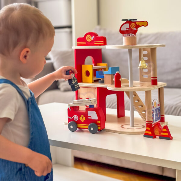 VIGA Drewniany Garaż Remiza Straży Pożarnej Zestaw 14 el - 008