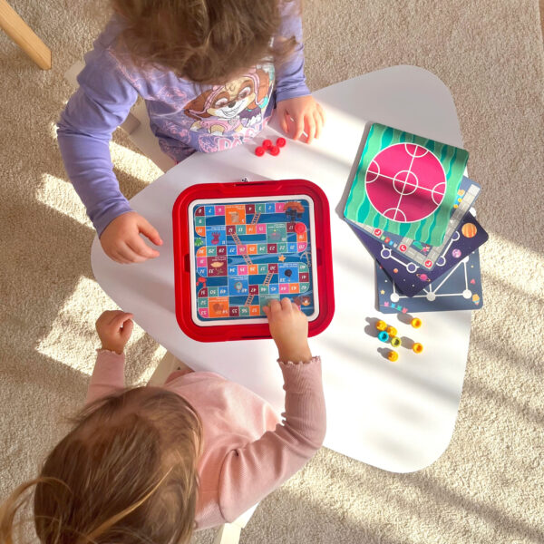 WOOPIE Stolik Gier Planszowych Logicznych 65 el. Zestaw 10w1 - 002