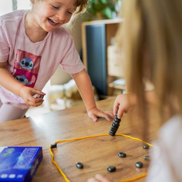 WOOPIE Gra Kamienie Magnetyczne w Sznurku 20 el. - 002