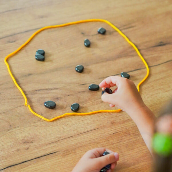 WOOPIE Gra Kamienie Magnetyczne w Sznurku 20 el. - 009
