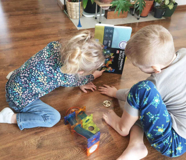 WOOPIE Klocki Magnetyczne Tor Kulkowy Świetlny 49 el. - 015