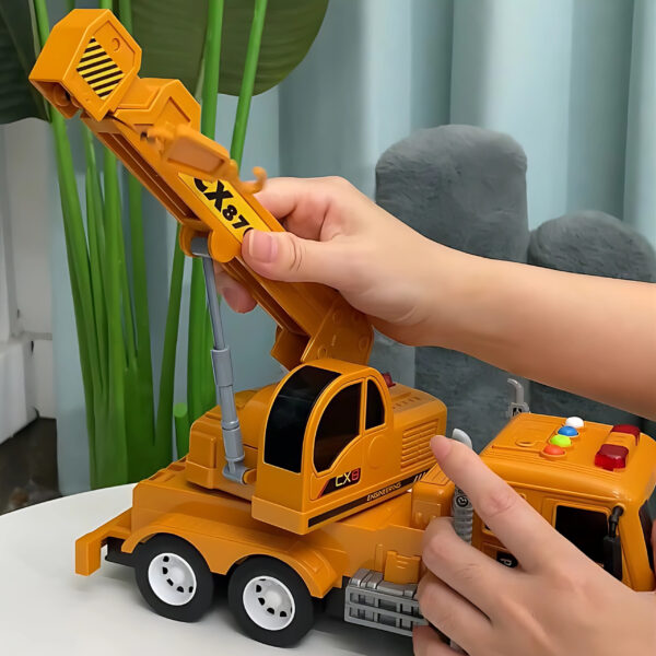 WOOPIE Interaktywny Dźwig z Ruchomym Hakiem Ciężarówka 1:14 - 013