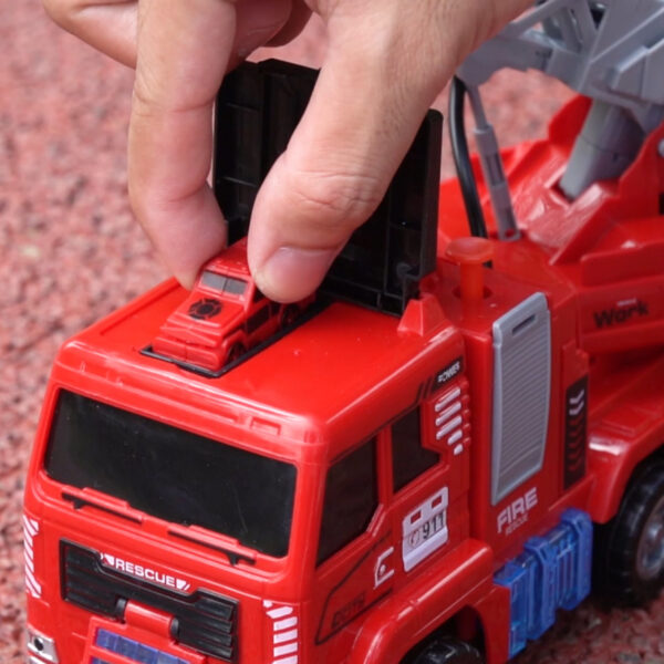 WOOPIE Interaktywny Wóz Strażacki z Ruchomą Drabiną - 008