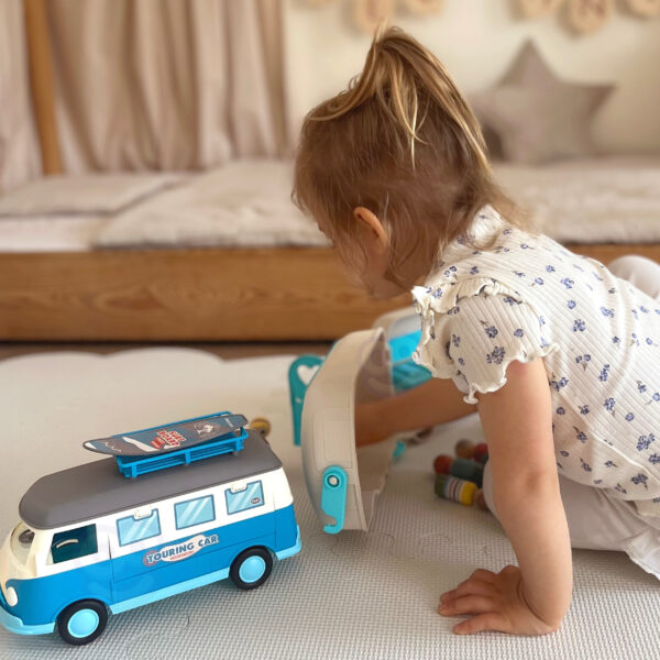 WOOPIE Kamper XL dla Lalek Zestaw Kempingowy z Przyczepką - 003