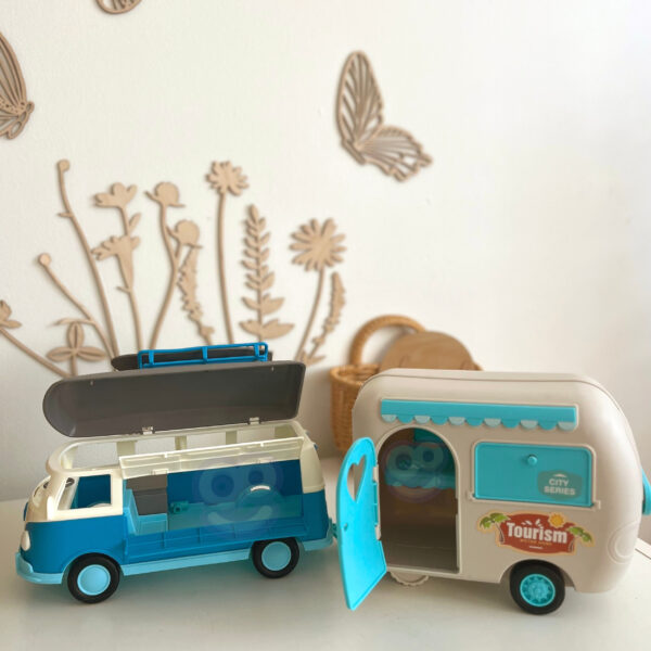 WOOPIE Kamper XL dla Lalek Zestaw Kempingowy z Przyczepką - 004
