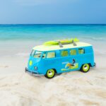 WOOPIE Samochód Bus Surfing Klasyczny Czerwony Ze Światłem I Dźwiękiem Model 1:14 - 005
