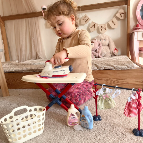 WOOPIE Zestaw XXL Deska do Prasowania z Żelazkiem Wieszakiem Koszem na Pranie i Ubraniami 14 el. - 005