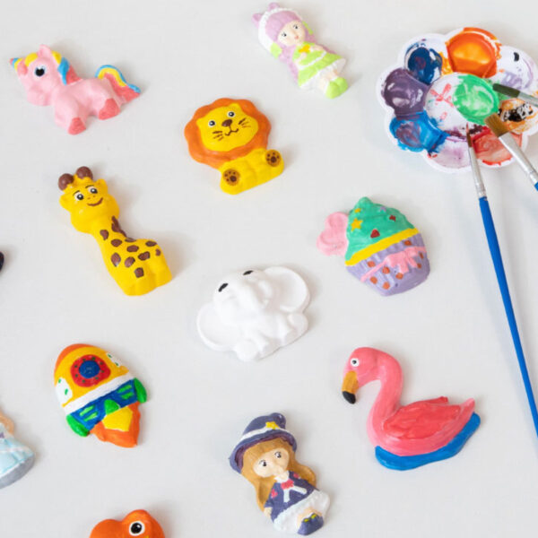 WOOPIE Zestaw Kreatywny z Farbami DIY Zrób Odlewy Gipsowe Figurki i Pomaluj - Zestaw Zwierzątka - 004