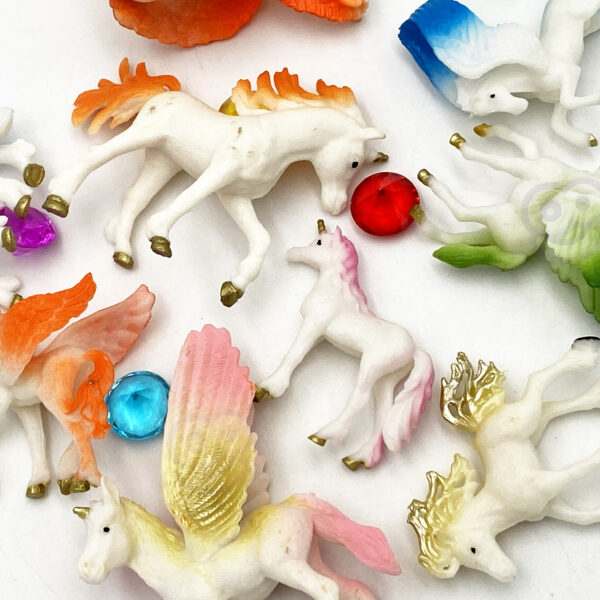 WOOPIE Zestaw Figurki Jednorożce 16 szt. - 009