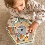 TOOKY TOY Interaktywny Drewniany Sześciokąt Montessori Otwierane Pudełko - 008