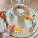 TOOKY TOY Drewniany Stół Aktywności Montessori Pętla Motoryczna - 003