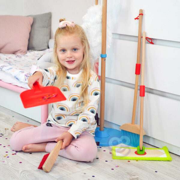 TOOKY TOY Drewniany Zestaw do Sprzątania dla Dzieci 6 el. - 004
