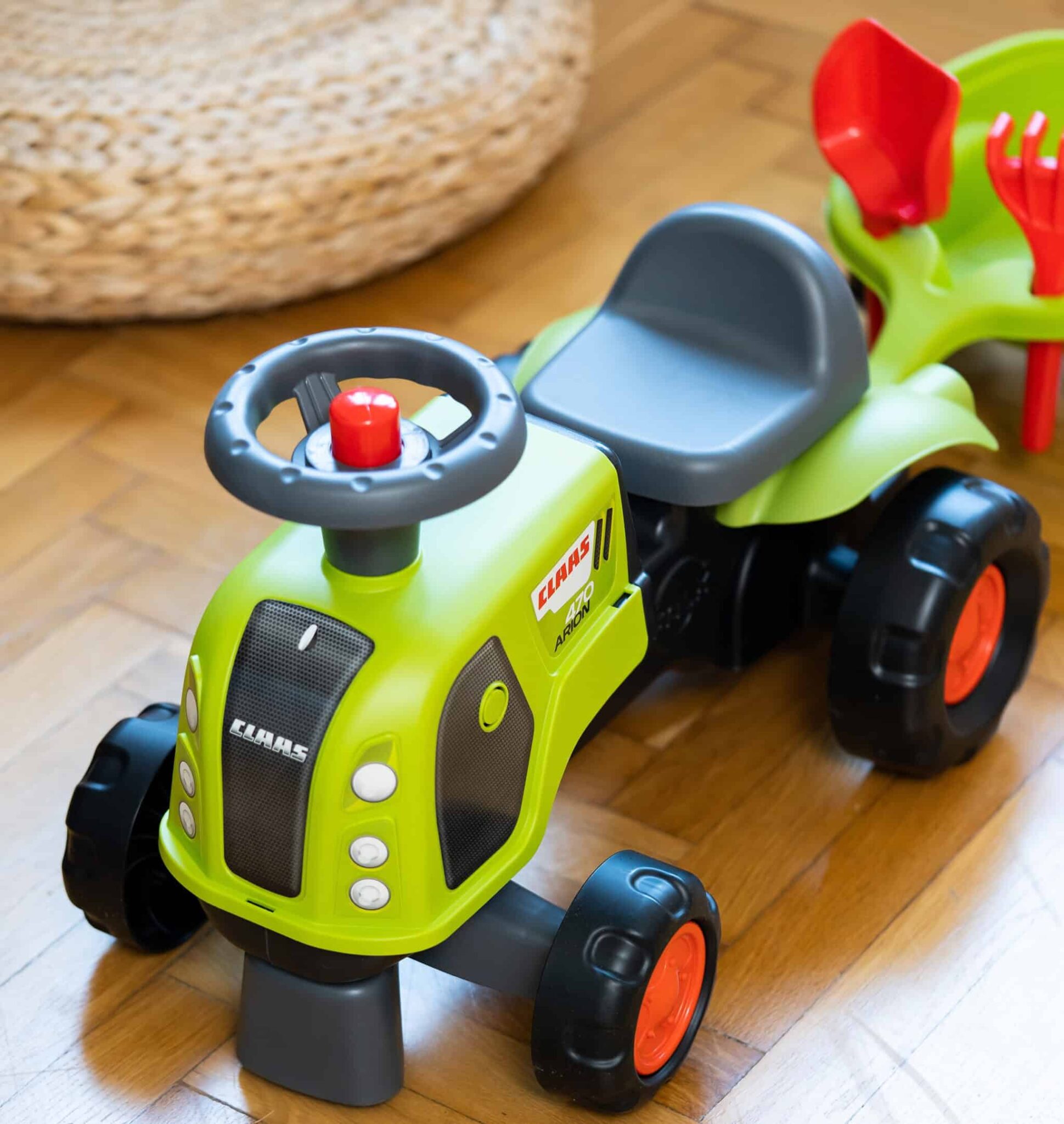 FALK Jeździk Claas 470 Arion Zielony z Przyczepką  + Zestaw do piasku - 003