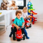 FALK Jeździk Traktorek Baby Case IH Ride-On Czerwony z Przyczepką + akc. od 12 miesięcy - 004