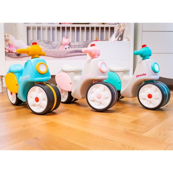 FALK  Jeździk Scooter Strada Retro Ciche Opony od 1 Roku - 010