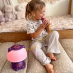 Lampka LED RGB głośnik Bluetooth karaoke dla dzieci - Woopie - 006