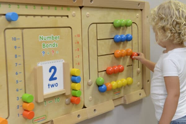 Panel Ścienny Labirynt z Koralikami Gra Manipulacyjna Masterkidz - 009