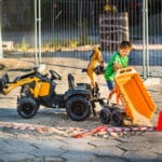 FALK Traktor Case IH Backhoe Pomarańczowy z Przyczepką Ruchoma Łyżka od 3-7 Lat - 007