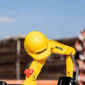 FALK Koparka Komatsu Obrotowa Łopata + Kask - 006