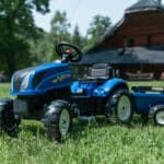 FALK Traktor na Pedały New Holland z Przyczepą i Otwieraną Maską 2-5 lat - 010