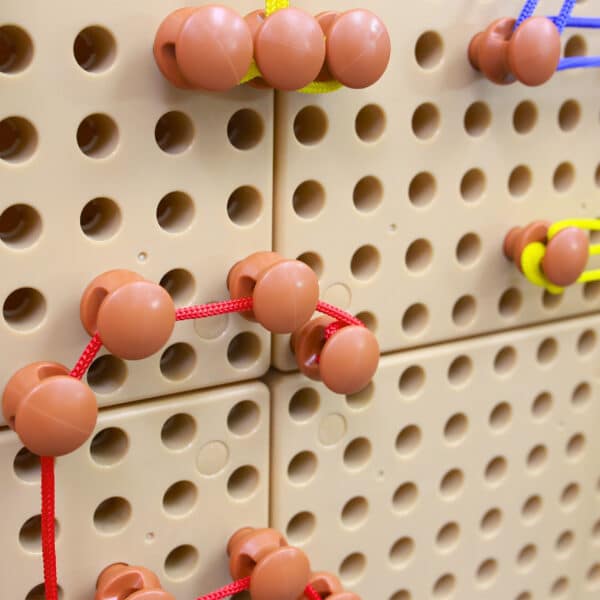 MASTERKIDZ Zestaw Kołeczki i Sznurki - Do Tablicy Naukowo-Kreatywnej STEM - 004