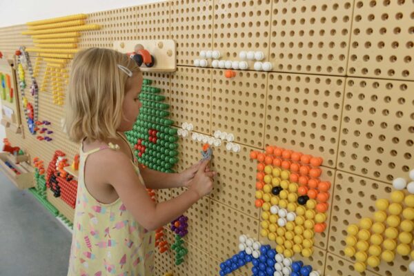 MASTERKIDZ Ręczne Narzędzia 6 Elementów Śrubokręt Klucz - Tablica Naukowo-Edukacyjna STEM - 006