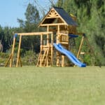 AXI Mitch play tower - Duży Plac Zabaw Drewniany Zjeżdżalnia Hustawki Ścianka Wspinaczkowa + Wieża - 002
