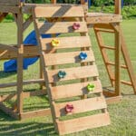 AXI Mitch play tower - Duży Plac Zabaw Drewniany Zjeżdżalnia Hustawki Ścianka Wspinaczkowa + Wieża - 007