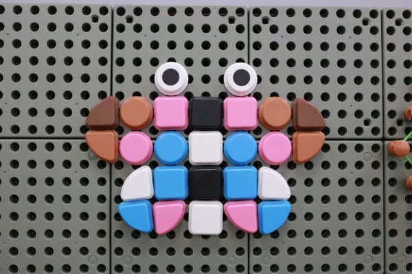 MASTERKIDZ Drewniana Tablica STEM Wolnostojąca XXL w Kształcie Domu + Akcesoria - 005