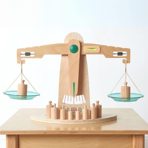 Edukacyjny Zestaw Waga Szalkowa Masterkidz – Pomoc Montessori 3+ - 002