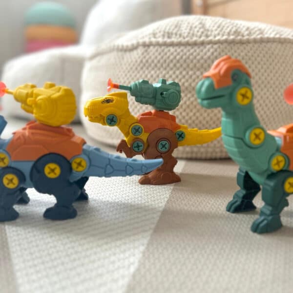 WOOPIE Zestaw Dinozaury do Skręcania 3 szt. Zestaw Konstrukcyjny w Pudełku + Wiertarka i Śrubokręt - 005